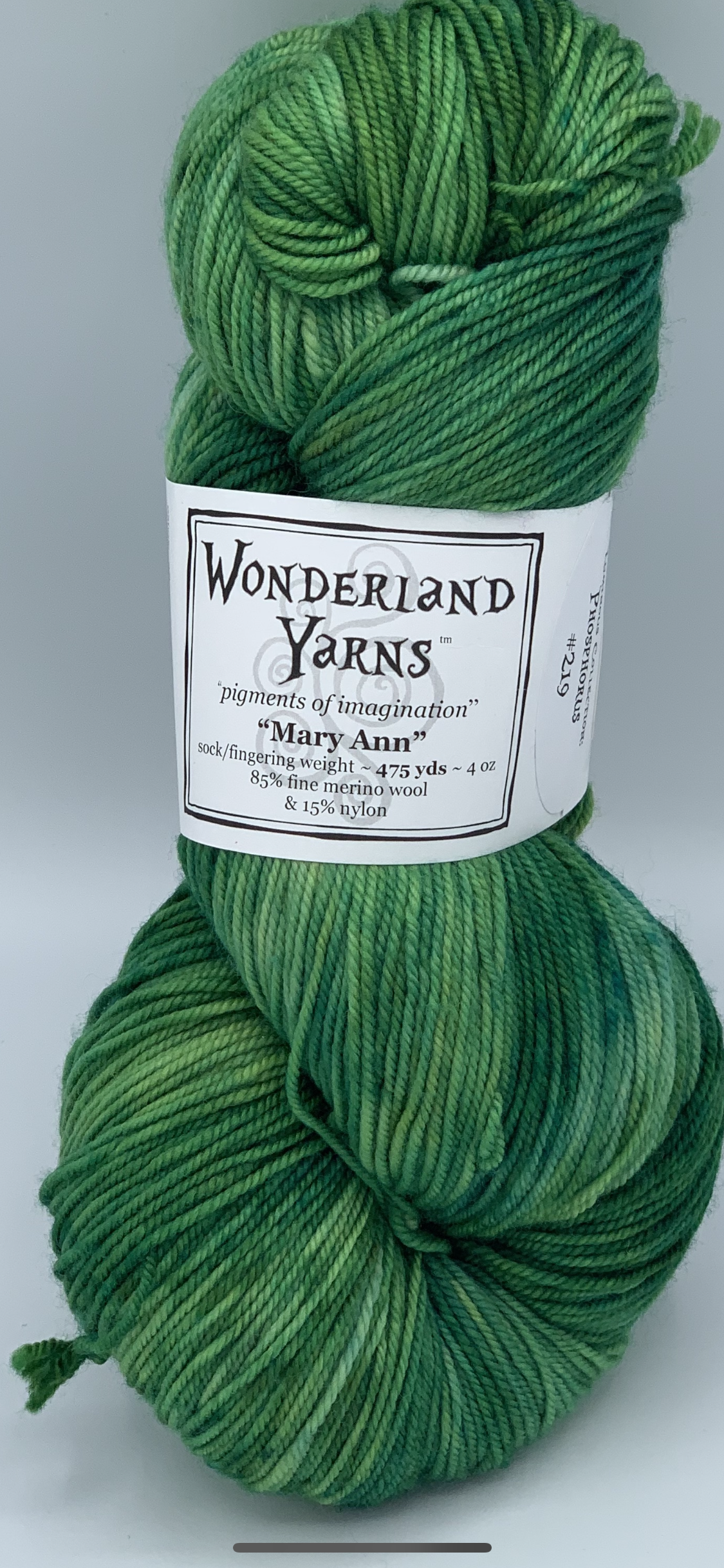 Wonderland Yarns Mary Ann