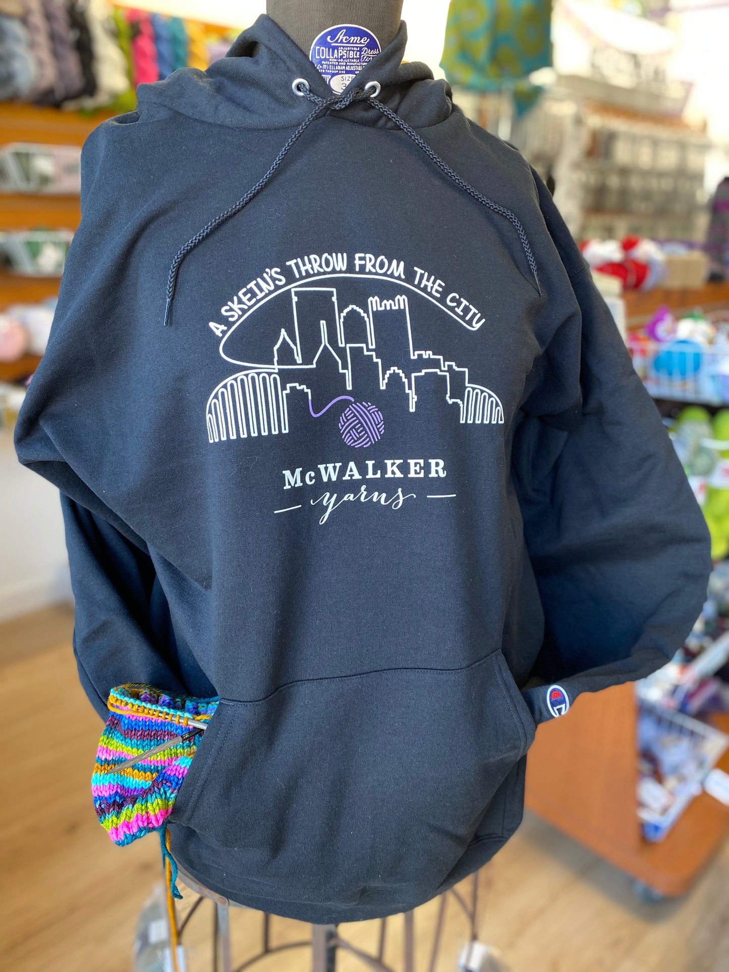 McWalker Yarns A Skein's Throw Sweatshirt/Hoodie